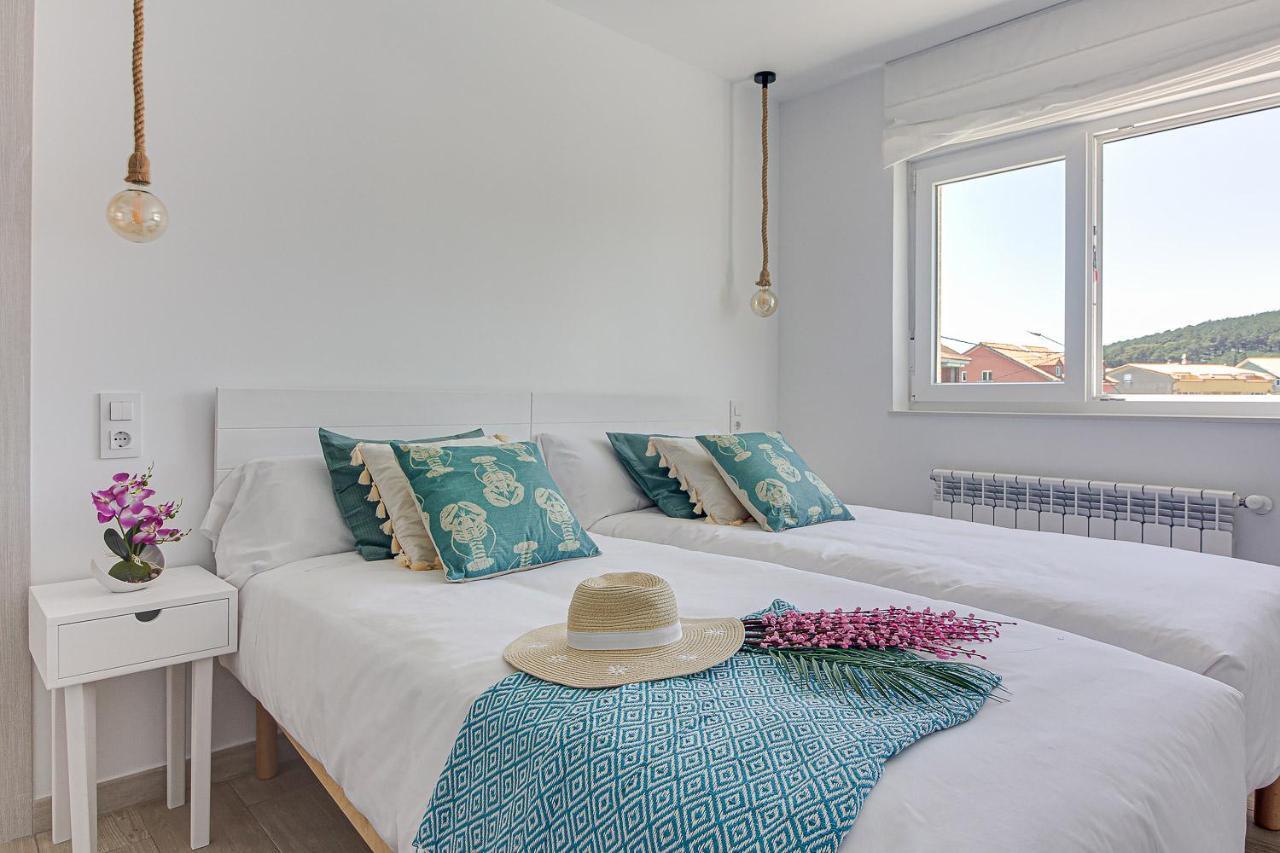 Apartamentos Playa De Finisterre Esterno foto